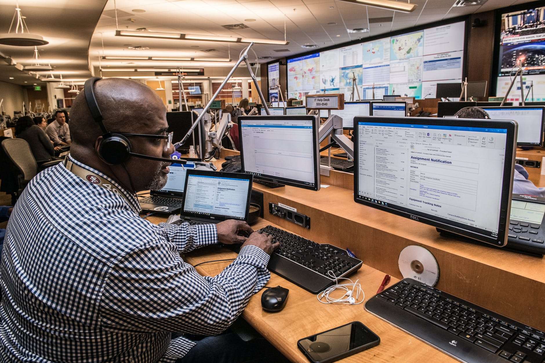 How Is Information Technology Changing Business?