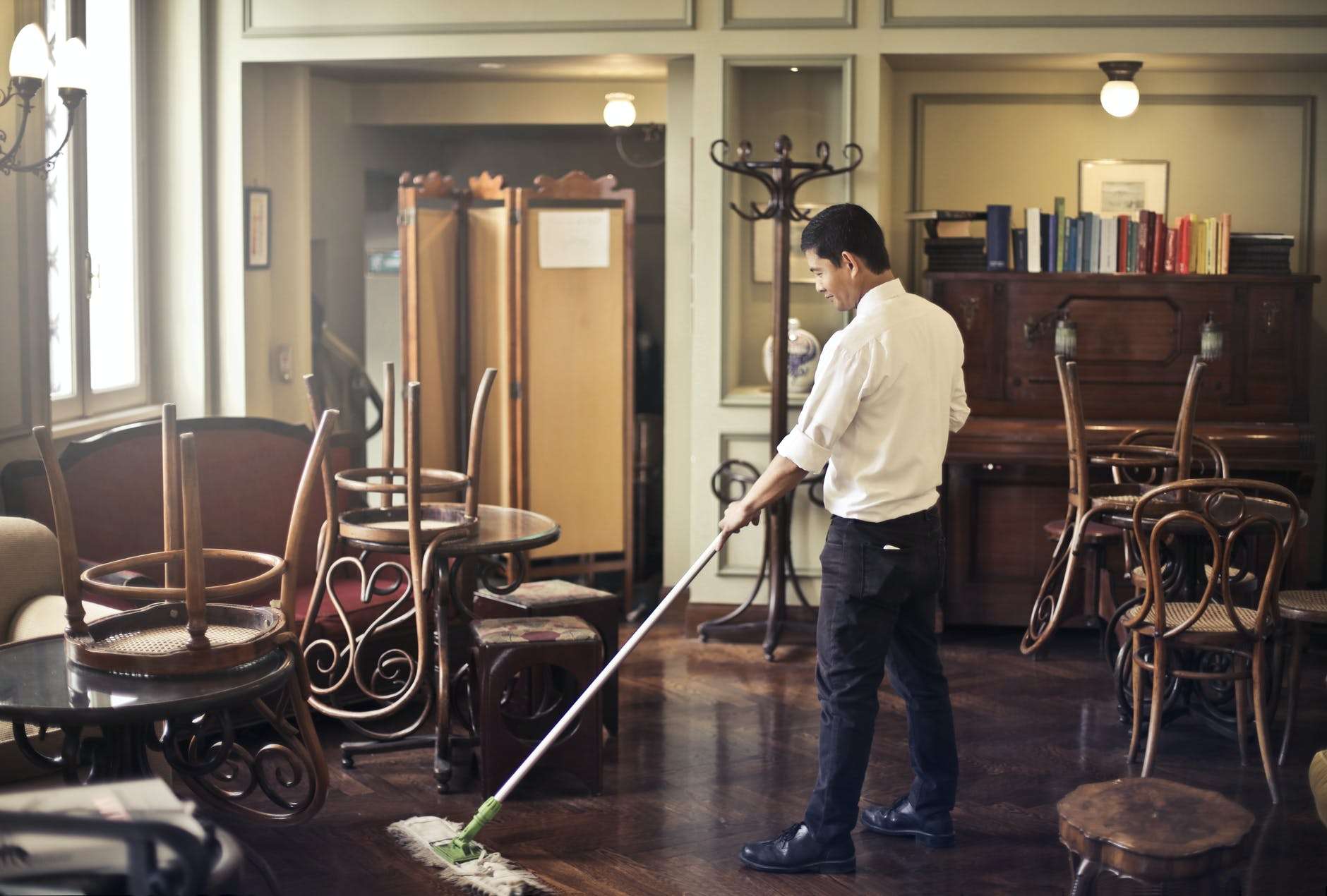 How Do You Start a Successful Commercial Cleaning Business?